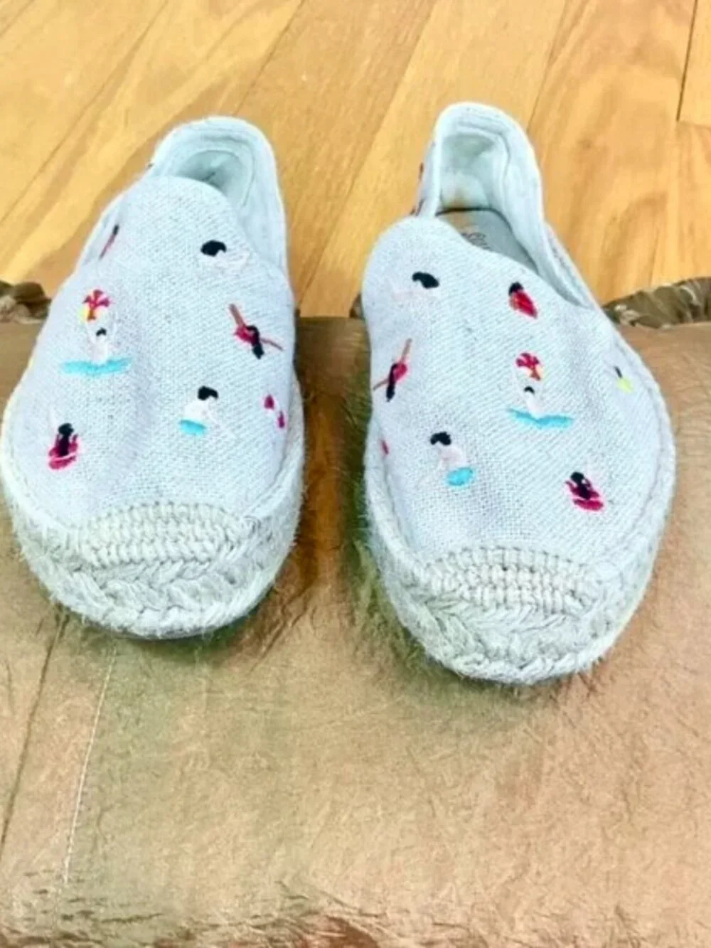Soludos Espadrille Flats Beige Beach Scene  (7)